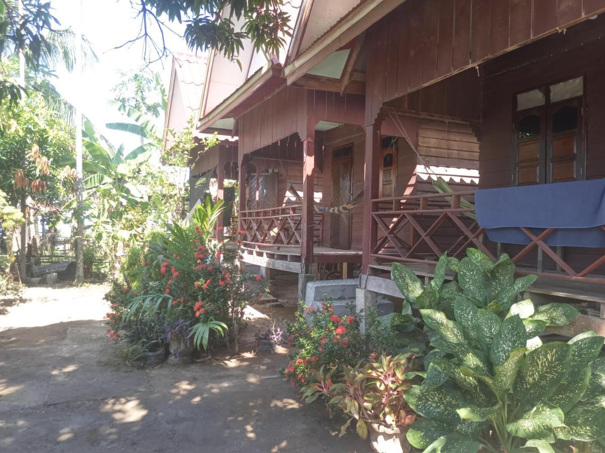 Hotel Kulap Kao Bungalow Ban Seme Lai Exterior foto